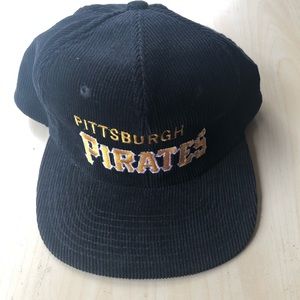 Vintage 1990's Pittsburgh Pirates snapback hat